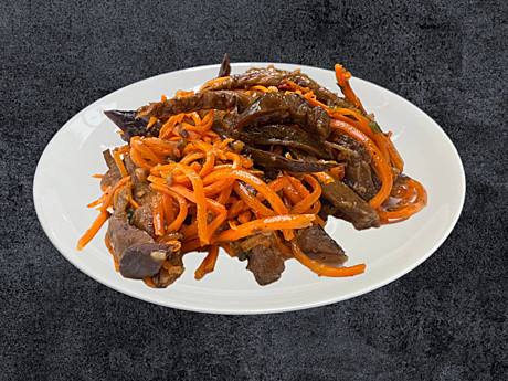 Салат из моркови по корейски и острых баклажанов150г